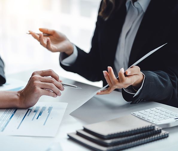 Reunión para implementar mejoras operativas en servicios