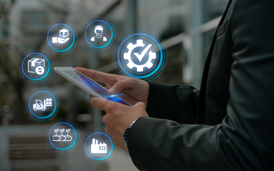 Integración del ERP con CRM, ecommerce y BI para automatizar procesos y mejorar la analítica empresarial