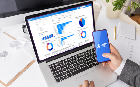 	 Fábrica moderna utilizando un sistema ERP en la nube para optimizar producción y procesos industriales